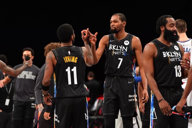 谁更强？ESPN对比15-16赛季库里和本赛季SGA数据（ESPN横评：2015-16库里 vs 本季SGA，谁更胜一筹？）