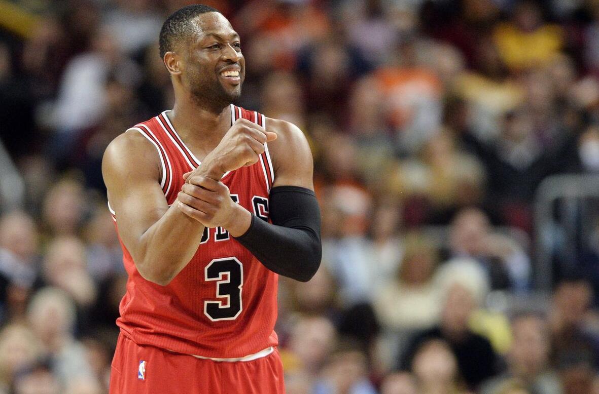 巴黎人报：普拉蒂尼起诉FIFA前高层，指控其发表对自己的指责（巴黎人报：普拉蒂尼起诉前FIFA高层，称其曾公开指责他）