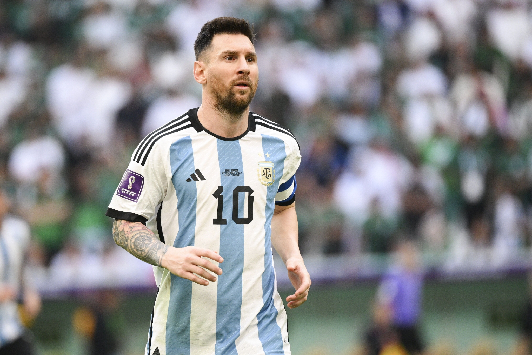 整活，布拉格斯拉维亚把梅西回诺坎普的背景P成自家主场（布拉格斯拉维亚玩梗：把梅西回诺坎普的背景PS成自家主场）