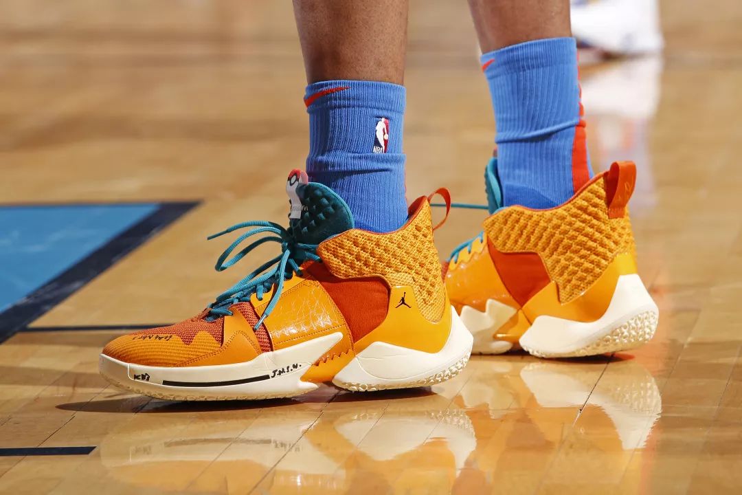 斯基拉：意足协主席提出联赛改革方案，减少意甲降级球队数量（斯基拉：意足协主席倡议联赛改革，拟减少意甲降级名额）