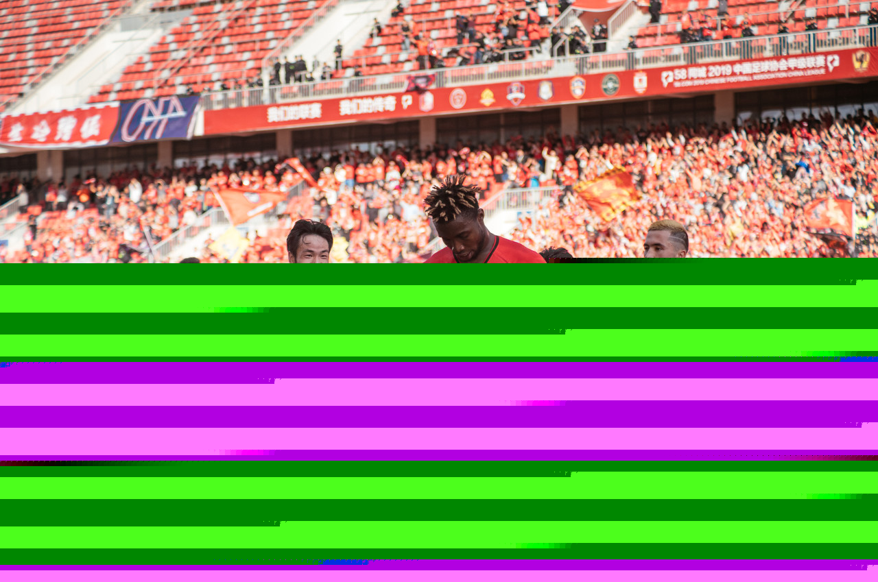 申花3-1津门虎连续两年屈居亚军，李嗣镕首秀即破门，吴曦点射（申花3-1胜津门虎再度摘亚，李嗣镕首秀破门，吴曦点射建功）