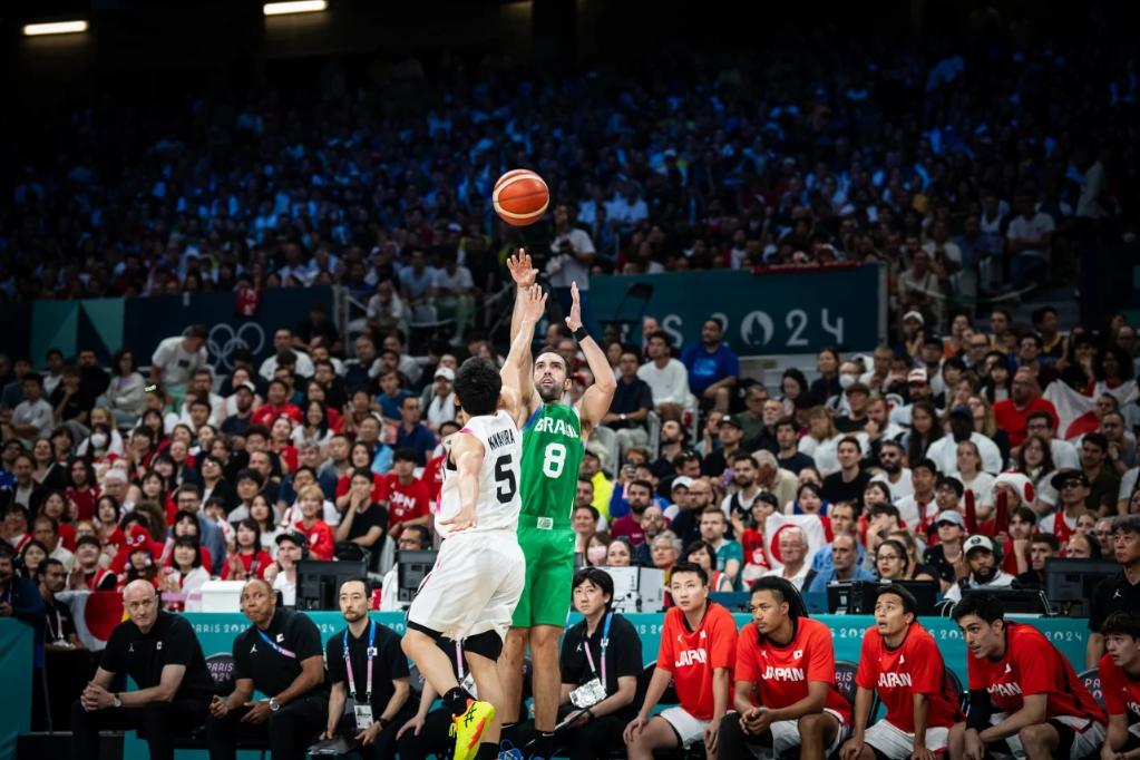 单届世欧预／欧预赛进球榜：哈兰德、莱万16球并列第一（单届世欧预／欧预赛射手榜：哈兰德与莱万同以16球领跑）