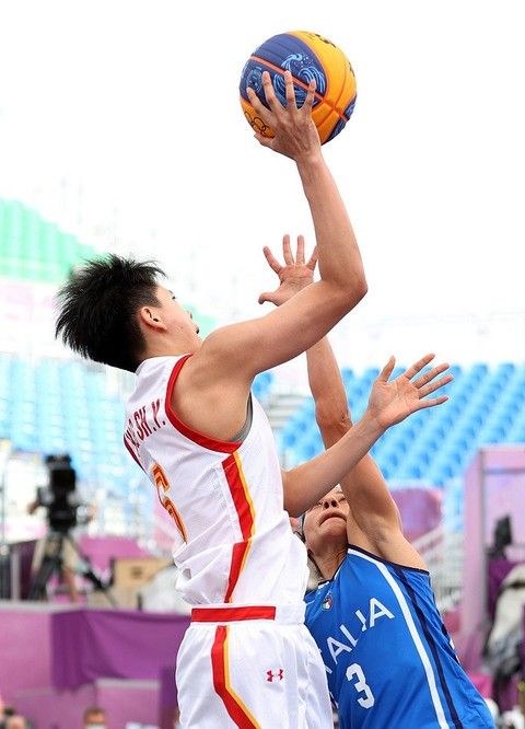 帕福斯主帅：尤文的球员实力很强，我们对自己的表现感到自豪（帕福斯主帅称尤文实力强劲：为球队表现感到自豪）