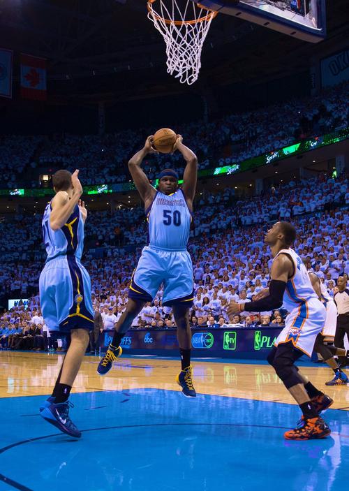 剑南春｜米兰1-0拉齐奥暂登顶，莱奥制胜，托莫里献助攻（剑南春｜莱奥破门助米兰1-0小胜拉齐奥暂登榜首，托莫里送助攻）