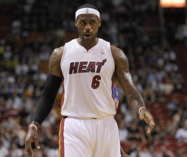 乌奈-西蒙：战平巴黎是积极的，但我们也有机会拿下三分（乌奈-西蒙：逼平巴黎值得肯定，但我们本可全取三分）