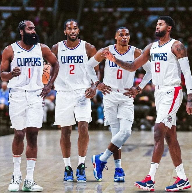 蓝军枪手 天王山之前 先在欧冠褪一层皮吧（天王山将至，蓝军枪手先在欧冠受考验）