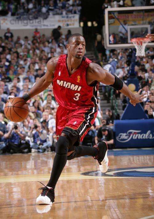 南野拓实：佐野海舟的传球很棒；我们本场战术重点就是抢开局（南野拓实赞佐野海舟传球出色：本场战术重在抢开局）