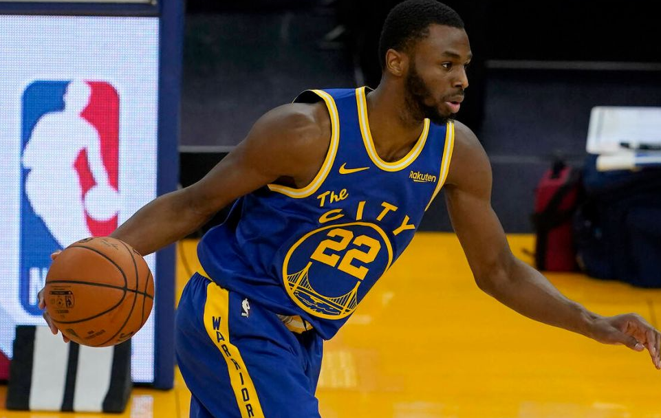 德天空：施洛特贝克因脚伤将缺席对阵卢森堡，有可能退出集训（德天空：施洛特贝克脚伤无缘战卢森堡，或将退出本期集训）