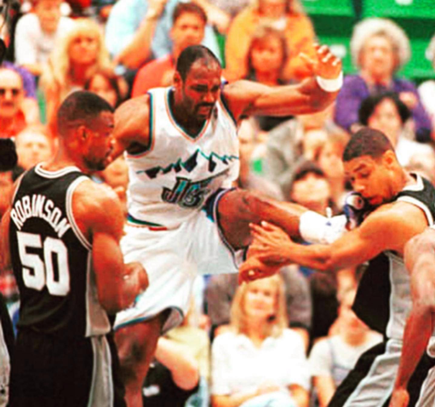 跟队：里昂想租借恩德里克，皇马目前还不想最终决定球员未来（队记：里昂有意租借恩德里克，皇马暂不决定其未来去向）