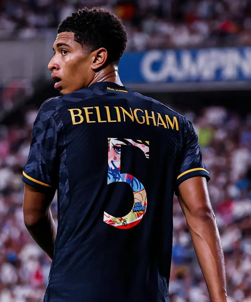 就爱打步行者！恩比德半场10中6拿19分，生涯30.6分（步行者苦主！恩比德半场10投6中砍19分，生涯场均30.6分）