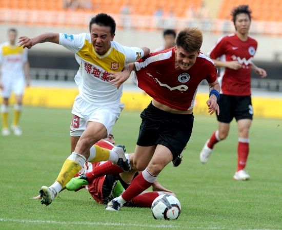 CBA：浙江男篮客场2-1力克辽宁（CBA：浙江男篮客场以2比1击败辽宁队）