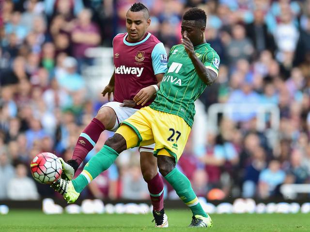 索赔，7名被禁赛一年的马来西亚归化球员计划起诉马来西亚足协（7名遭一年禁赛的马来西亚归化球员拟起诉马来西亚足协并索赔）