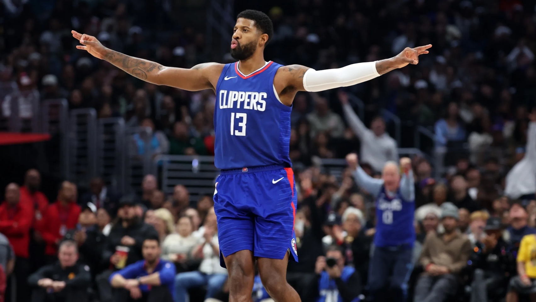 德天空：阿森纳多次考察法兰克福快马巴奥亚，红军热刺也有意（德国天空体育：阿森纳多次考察法兰克福速度型边锋巴奥亚，利物浦与热刺同样有意）